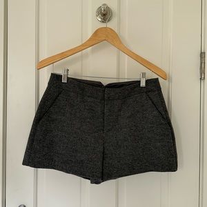 Joie grey flannel shorts; size 2, in excellent condition